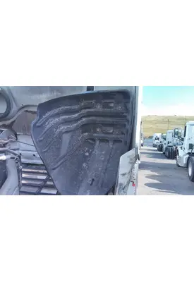 FREIGHTLINER CASCADIA 113 FENDER, SPLASH SHIELD/GUARD