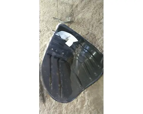 FREIGHTLINER CASCADIA 113 FENDER, SPLASH SHIELDGUARD