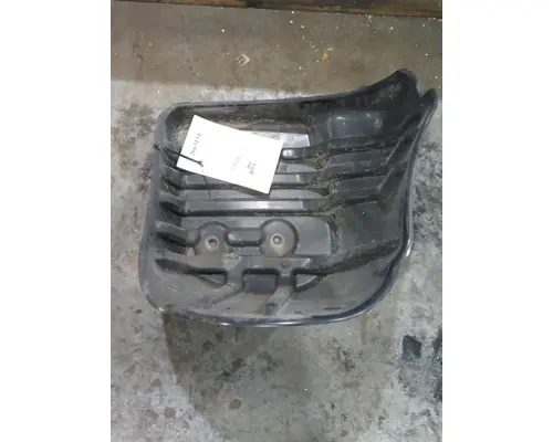 FREIGHTLINER CASCADIA 113 FENDER, SPLASH SHIELDGUARD