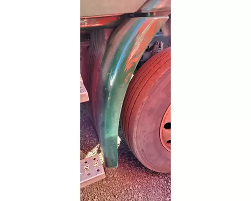 FREIGHTLINER CASCADIA 113 FENDER EXTENSION