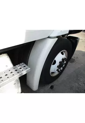 FREIGHTLINER CASCADIA 113 FENDER EXTENSION