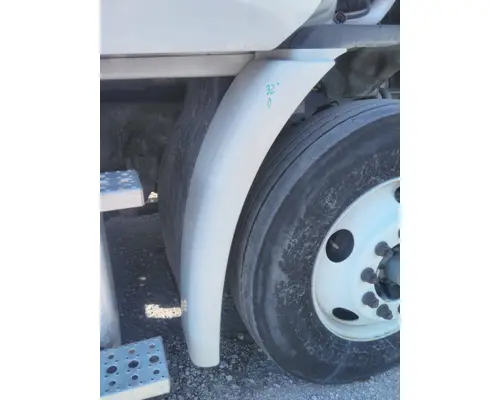 FREIGHTLINER CASCADIA 113 FENDER EXTENSION