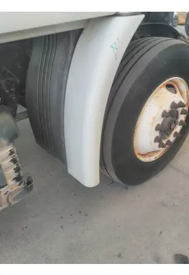 FREIGHTLINER CASCADIA 113 FENDER EXTENSION
