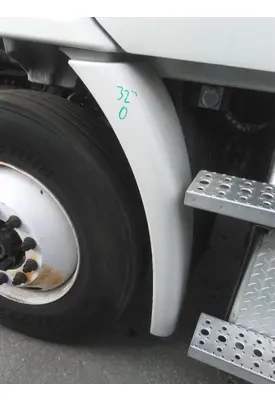 FREIGHTLINER CASCADIA 113 FENDER EXTENSION