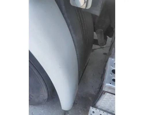 FREIGHTLINER CASCADIA 113 FENDER EXTENSION