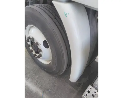 FREIGHTLINER CASCADIA 113 FENDER EXTENSION