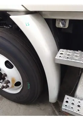 FREIGHTLINER CASCADIA 113 FENDER EXTENSION