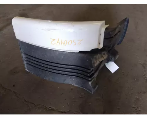 FREIGHTLINER CASCADIA 113 FENDER EXTENSION