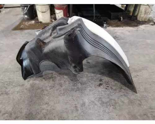 FREIGHTLINER CASCADIA 113 FENDER EXTENSION