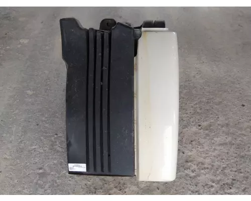 FREIGHTLINER CASCADIA 113 FENDER EXTENSION