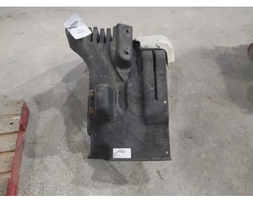 FREIGHTLINER CASCADIA 113 FENDER EXTENSION