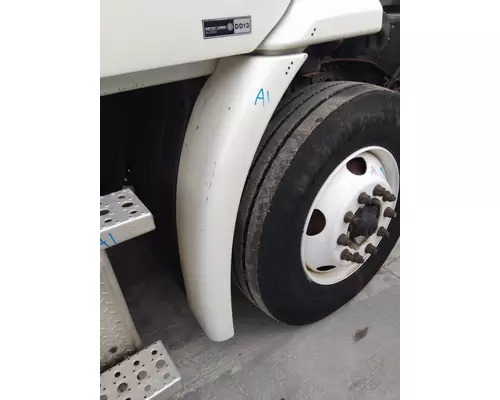 FREIGHTLINER CASCADIA 113 FENDER EXTENSION