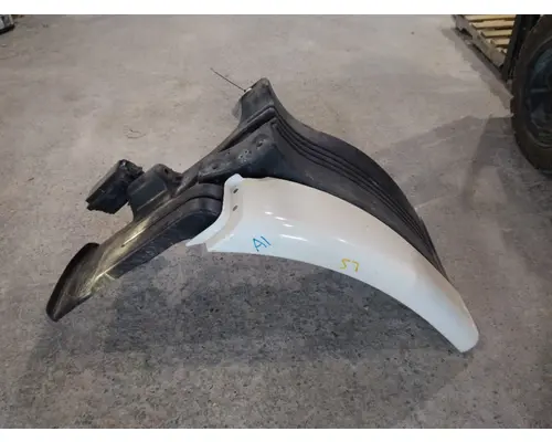 FREIGHTLINER CASCADIA 113 FENDER EXTENSION