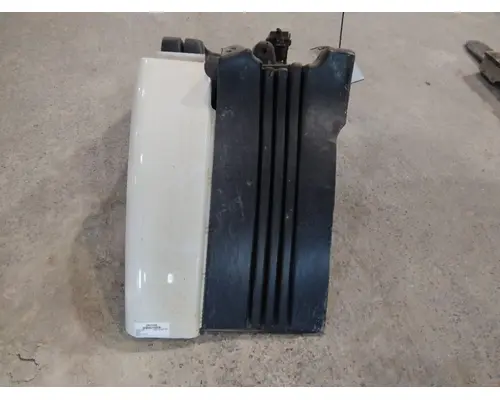 FREIGHTLINER CASCADIA 113 FENDER EXTENSION