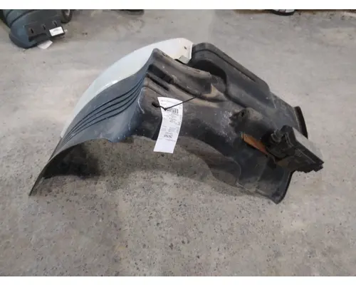 FREIGHTLINER CASCADIA 113 FENDER EXTENSION
