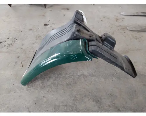 FREIGHTLINER CASCADIA 113 FENDER EXTENSION