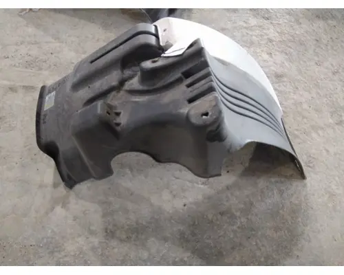 FREIGHTLINER CASCADIA 113 FENDER EXTENSION