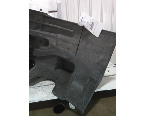 FREIGHTLINER CASCADIA 113 FENDER EXTENSION