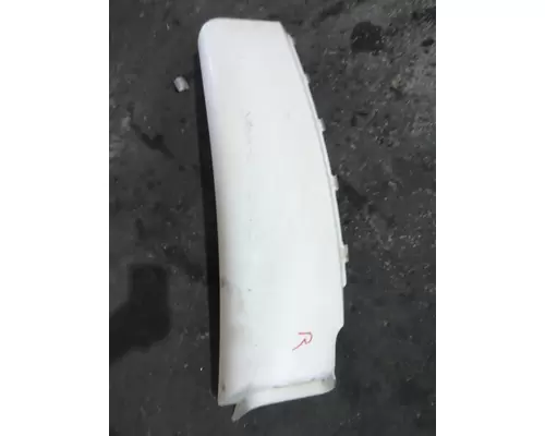 FREIGHTLINER CASCADIA 113 FENDER EXTENSION