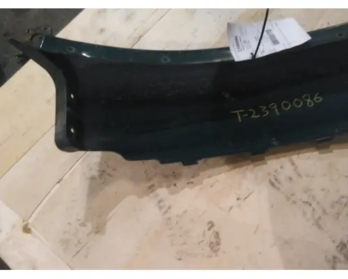 FREIGHTLINER CASCADIA 113 FENDER EXTENSION