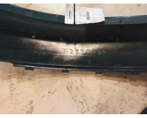 FREIGHTLINER CASCADIA 113 FENDER EXTENSION