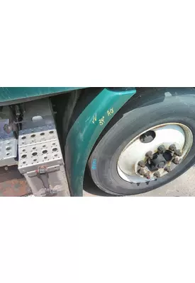 FREIGHTLINER CASCADIA 113 FENDER EXTENSION
