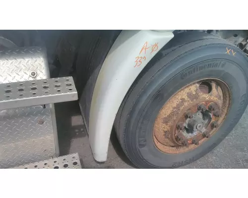 FREIGHTLINER CASCADIA 113 FENDER EXTENSION