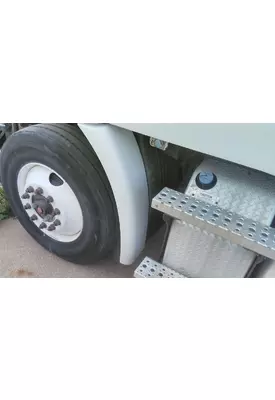 FREIGHTLINER CASCADIA 113 FENDER EXTENSION