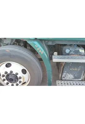 FREIGHTLINER CASCADIA 113 FENDER EXTENSION