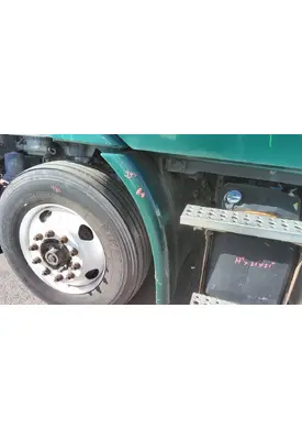 FREIGHTLINER CASCADIA 113 FENDER EXTENSION