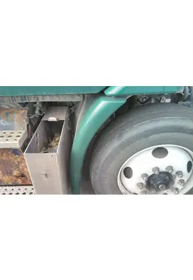 FREIGHTLINER CASCADIA 113 FENDER EXTENSION