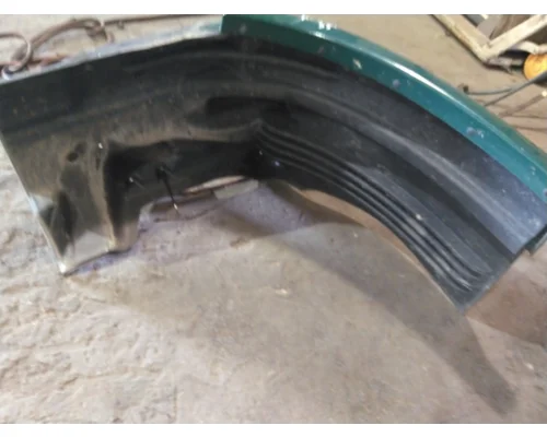 FREIGHTLINER CASCADIA 113 FENDER EXTENSION