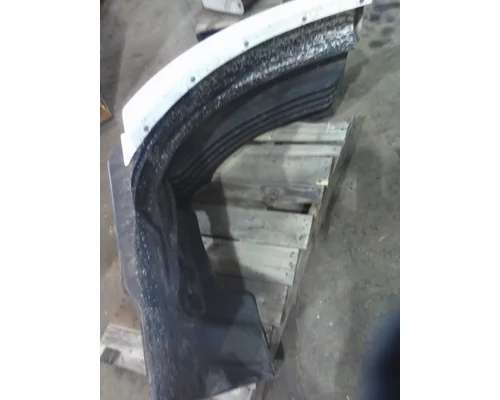 FREIGHTLINER CASCADIA 113 FENDER EXTENSION