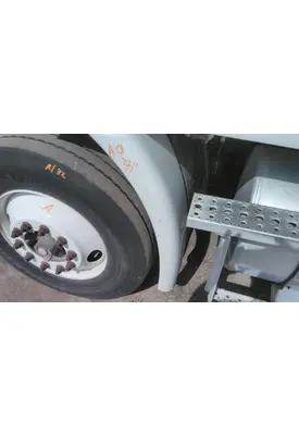 FREIGHTLINER CASCADIA 113 FENDER EXTENSION