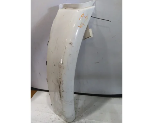 FREIGHTLINER CASCADIA 113 FENDER EXTENSION