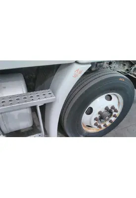 FREIGHTLINER CASCADIA 113 FENDER EXTENSION