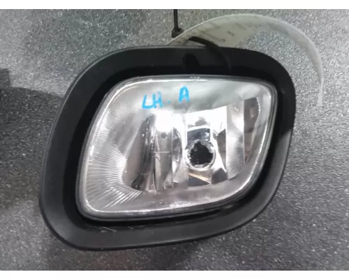 FREIGHTLINER CASCADIA 113 FOG LIGHT