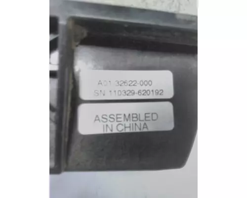 FREIGHTLINER CASCADIA 113 FOOT PEDAL