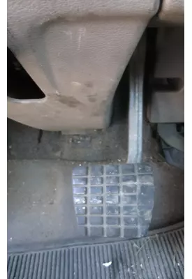 FREIGHTLINER CASCADIA 113 FOOT PEDAL