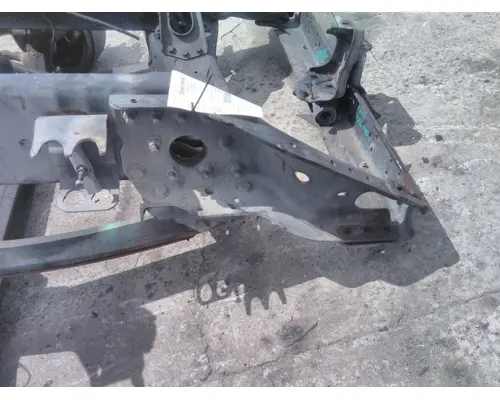 FREIGHTLINER CASCADIA 113 FRAME HORN