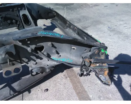 FREIGHTLINER CASCADIA 113 FRAME HORN