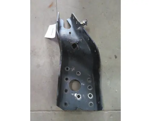 FREIGHTLINER CASCADIA 113 FRAME HORN