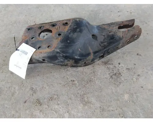 FREIGHTLINER CASCADIA 113 FRAME HORN