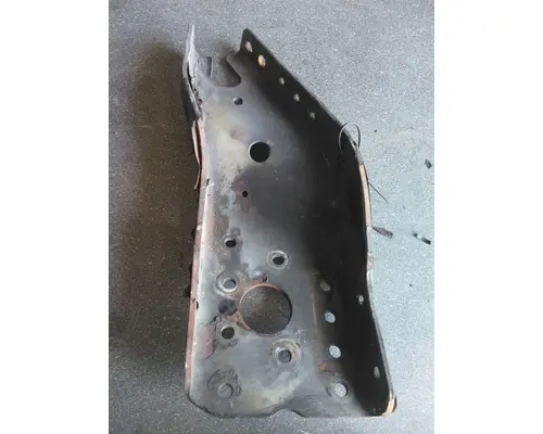 FREIGHTLINER CASCADIA 113 FRAME HORN