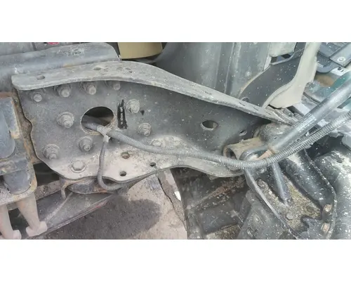 FREIGHTLINER CASCADIA 113 FRAME HORN