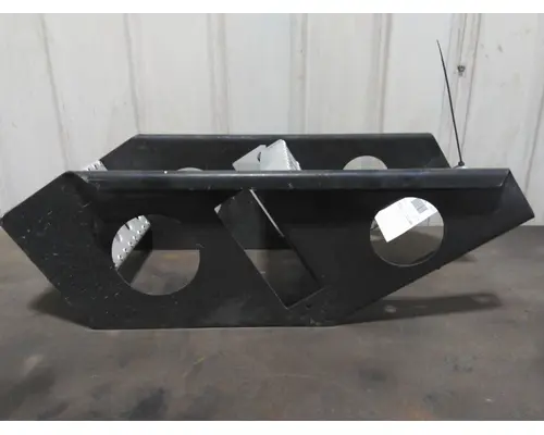 FREIGHTLINER CASCADIA 113 FRAME STEP