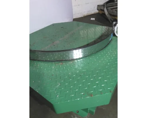 FREIGHTLINER CASCADIA 113 FUEL TANK STRAP