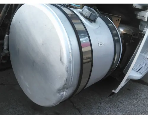 FREIGHTLINER CASCADIA 113 FUEL TANK