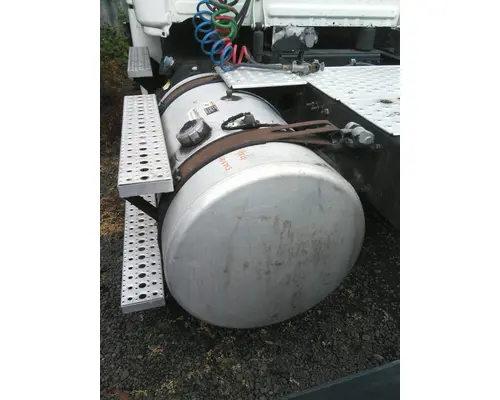 FREIGHTLINER CASCADIA 113 FUEL TANK