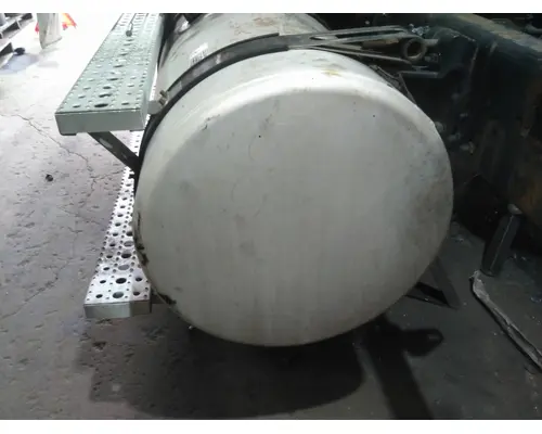 FREIGHTLINER CASCADIA 113 FUEL TANK